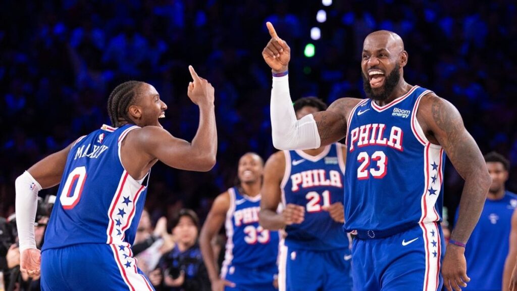 LeBron James grateful for Philadelphia debut, calls boos 'amazing'