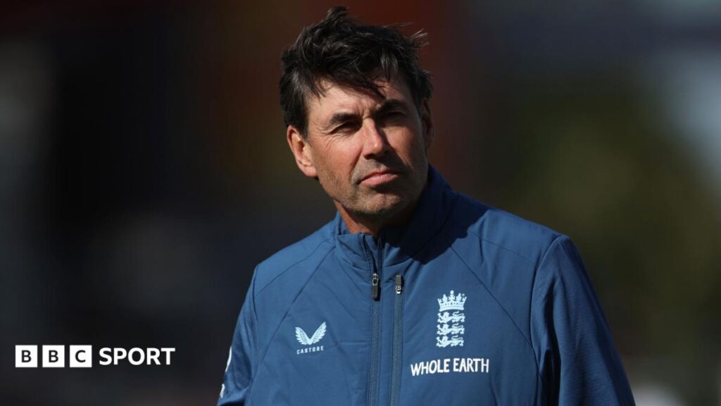 Stephen Fleming suggests England coach should be English